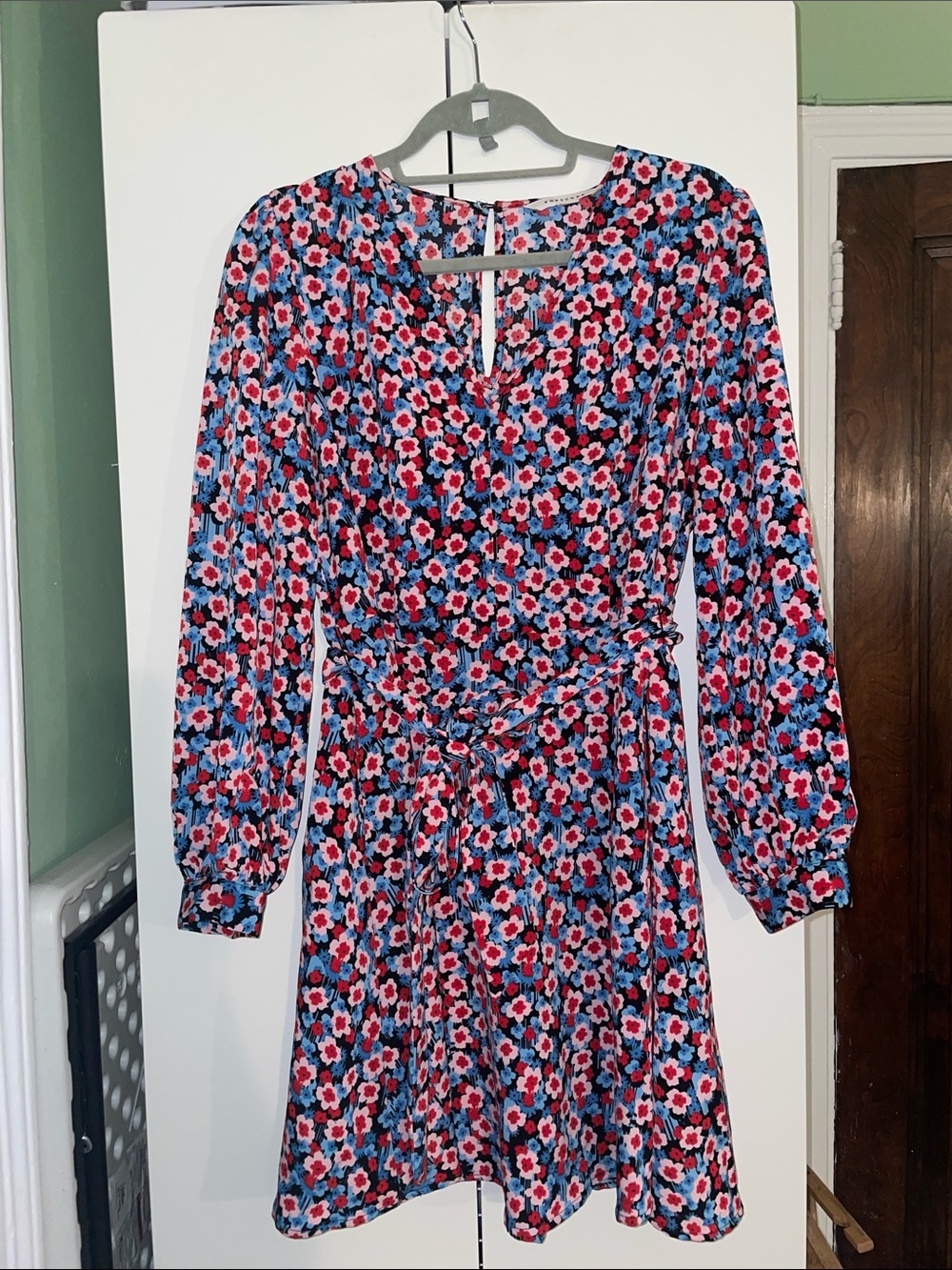 Pop sugar Long sleeve floral dress with pockets